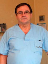 Dr. Urologist Mario