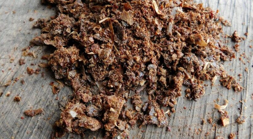 For erectile dysfunction, fresh propolis is mixed with nuts and honey